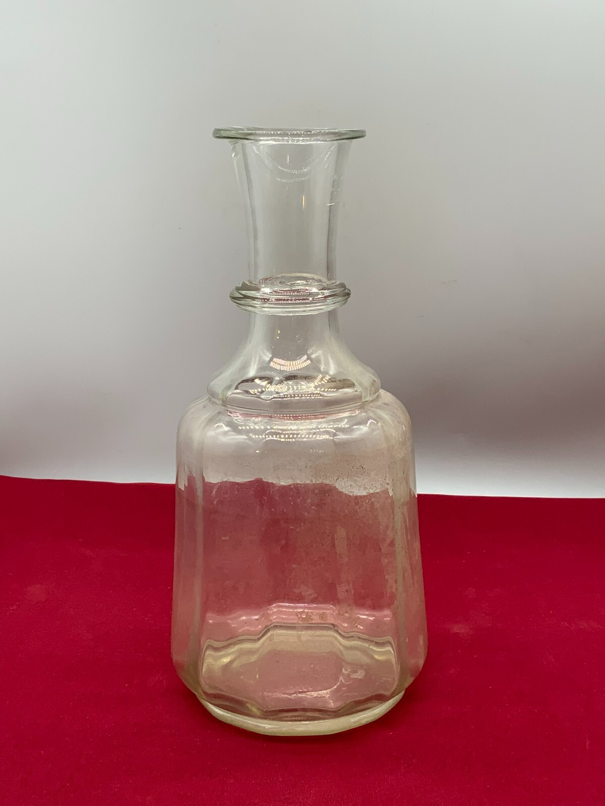 Große antike Flasche aus Glas, mundgeblasen. Ohne Chips, innen Ablagerungen, 2l. – Bild 5