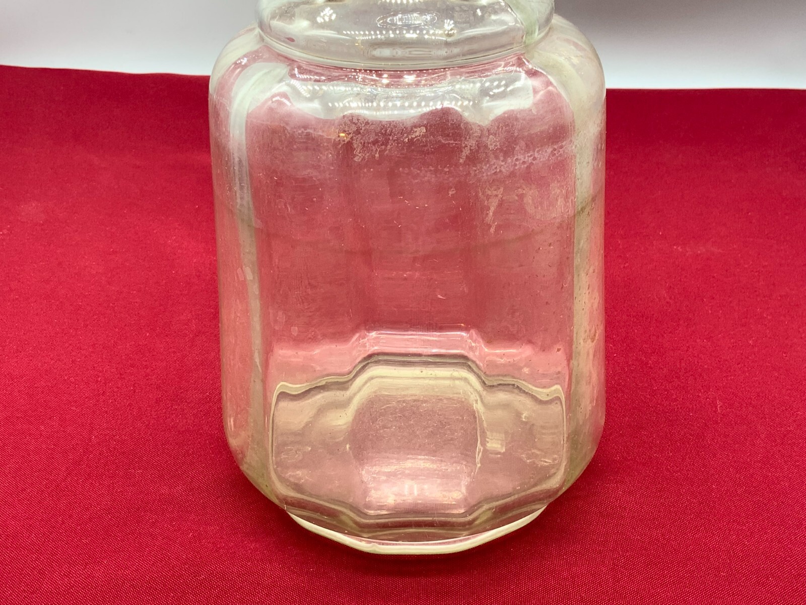 Große antike Flasche aus Glas, mundgeblasen. Ohne Chips, innen Ablagerungen, 2l. – Bild 8