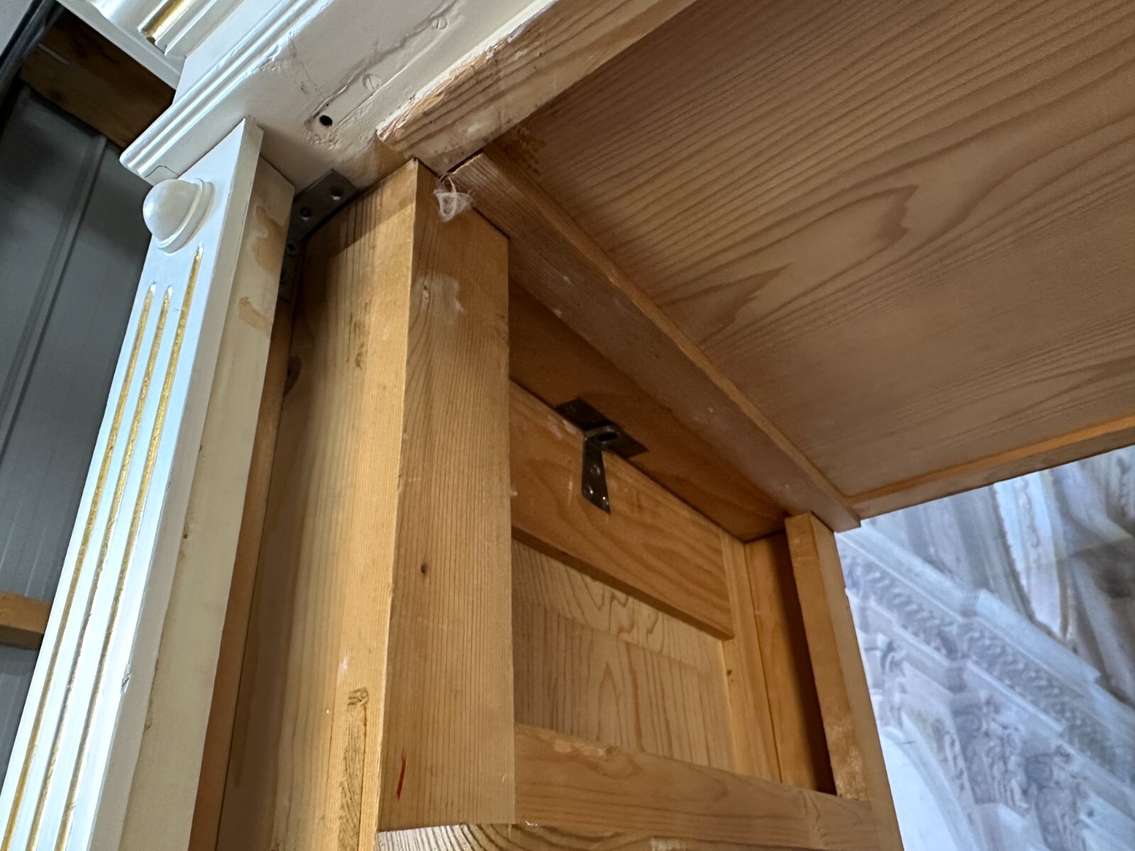 GROSSER ANTIKER KLEIDERSCHRANK SCHRANK UM 1920 LOUIS SEIZE STIL HOLZ – Bild 23