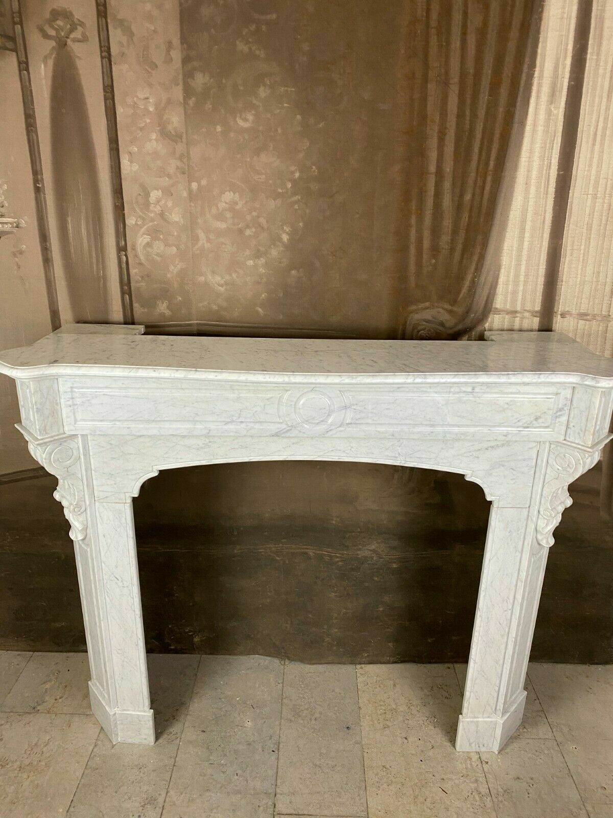 ANTIKER MARMOR KAMIN UM 1890 HISTORISMUS JUGENDSTIL KAMINUMRANDUNG ANTIK