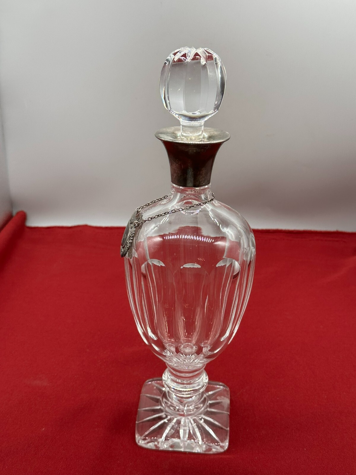 VINTAGE KARAFFE KRISTALLGLAS GLAS STERLING SILBER MONTUR UND PLAKETTE – Bild 4