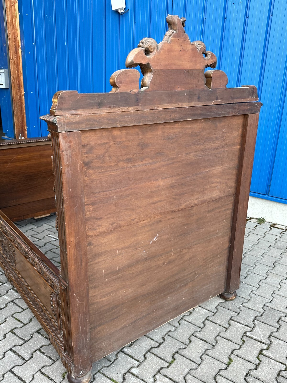 ANTIKES BETTGESTELL NEO RENAISSANCE PRUNK SCHNITZWERK NUSSBAUM UM 1920 PRUNKBETT – Bild 23