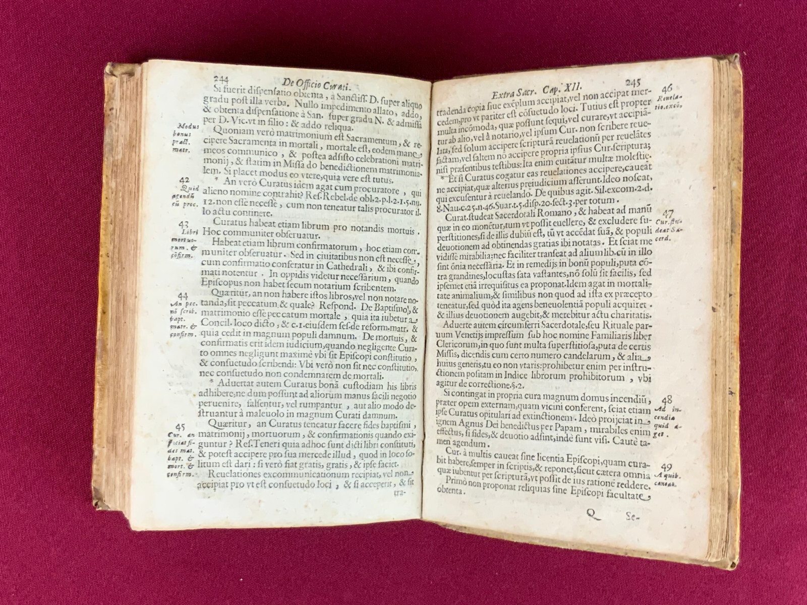 Antikes Buch von 1676 auf Latein De Officio Cvrati – Bild 10