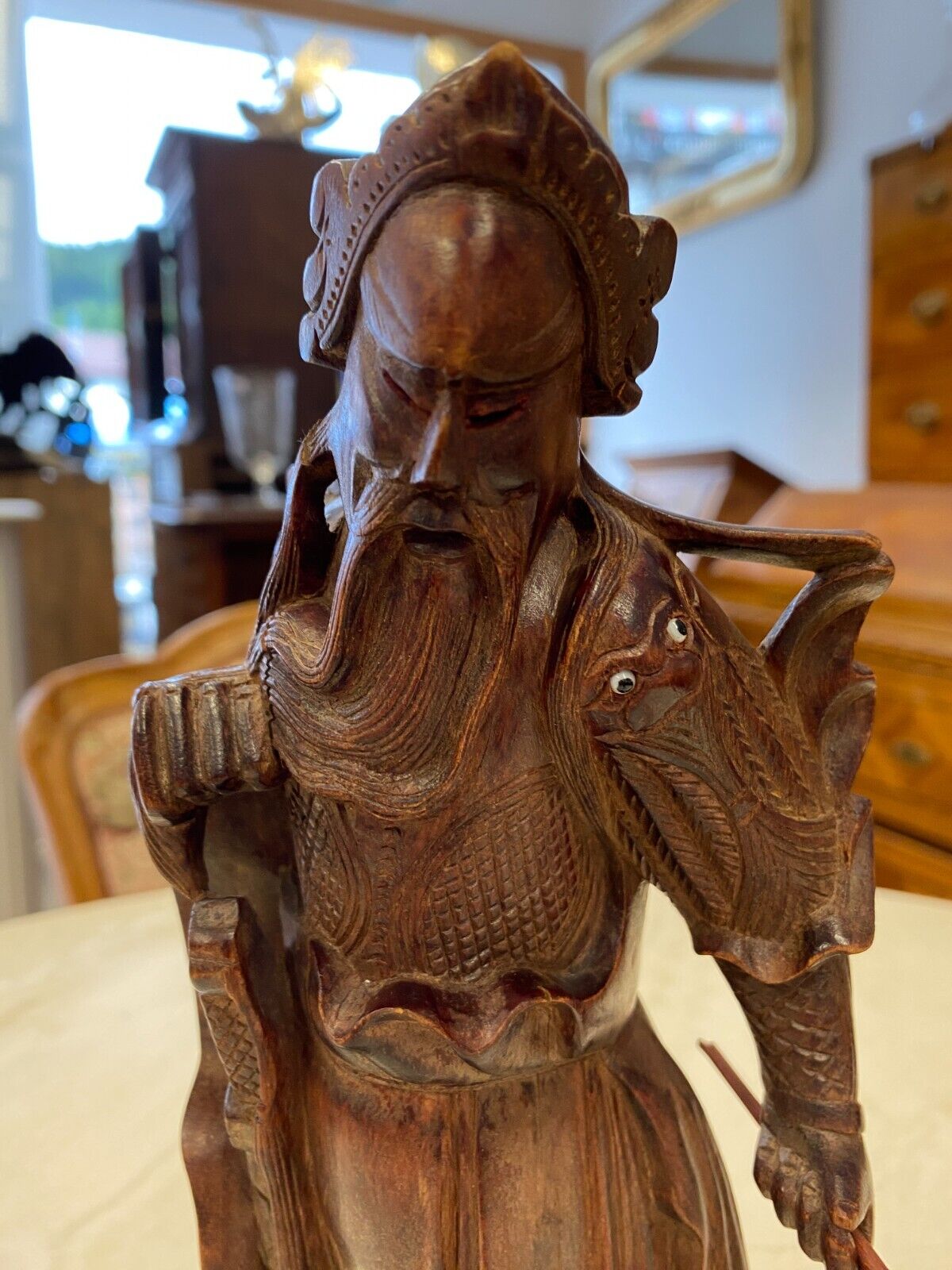 CHINA SKULPTUR AUS HOLZ GELEHRTER 30cm HOCH – Bild 5