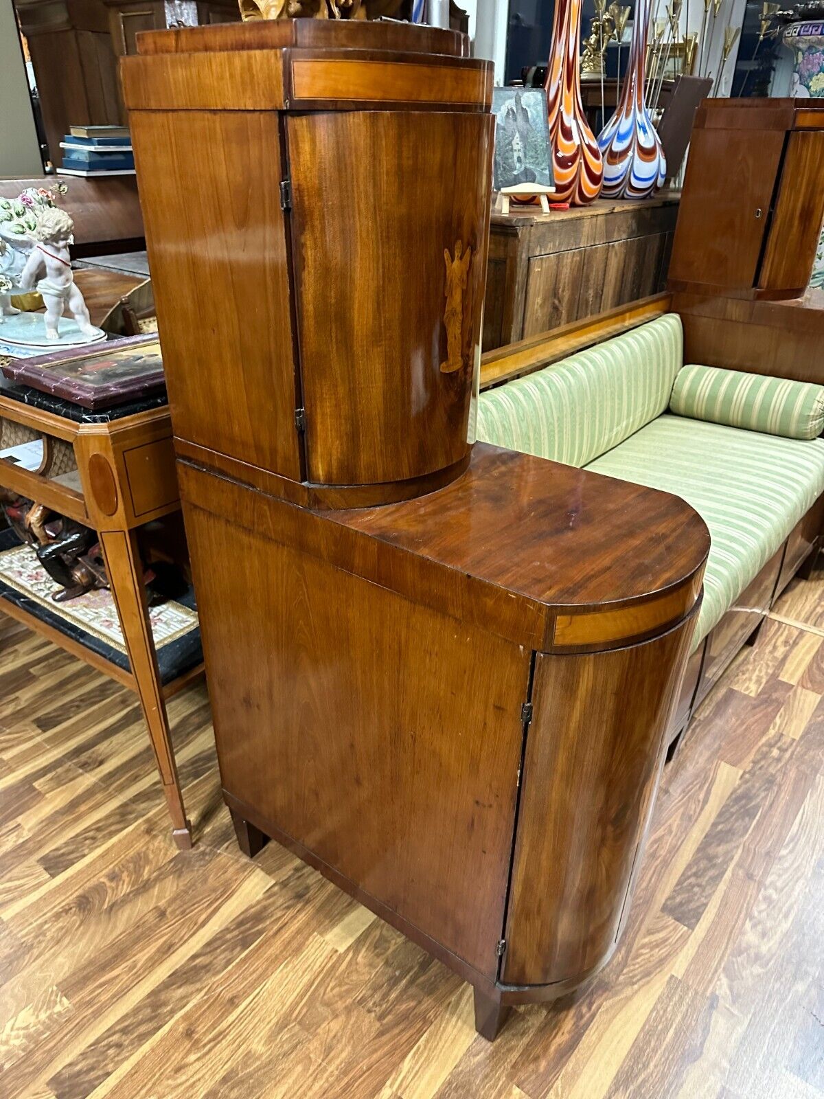 BIEDERMEIER SOFA KIRSCHBAUM FURNIER INTARSIEN ANTIK WIEN UM 1820 PRUNKSOFA – Bild 5