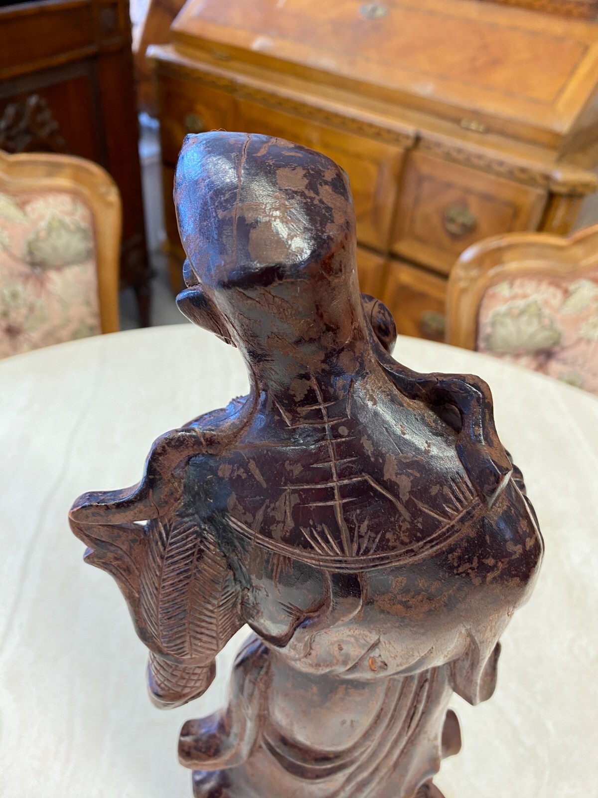 CHINA SKULPTUR AUS HOLZ GELEHRTER 36cm HOCH – Bild 16