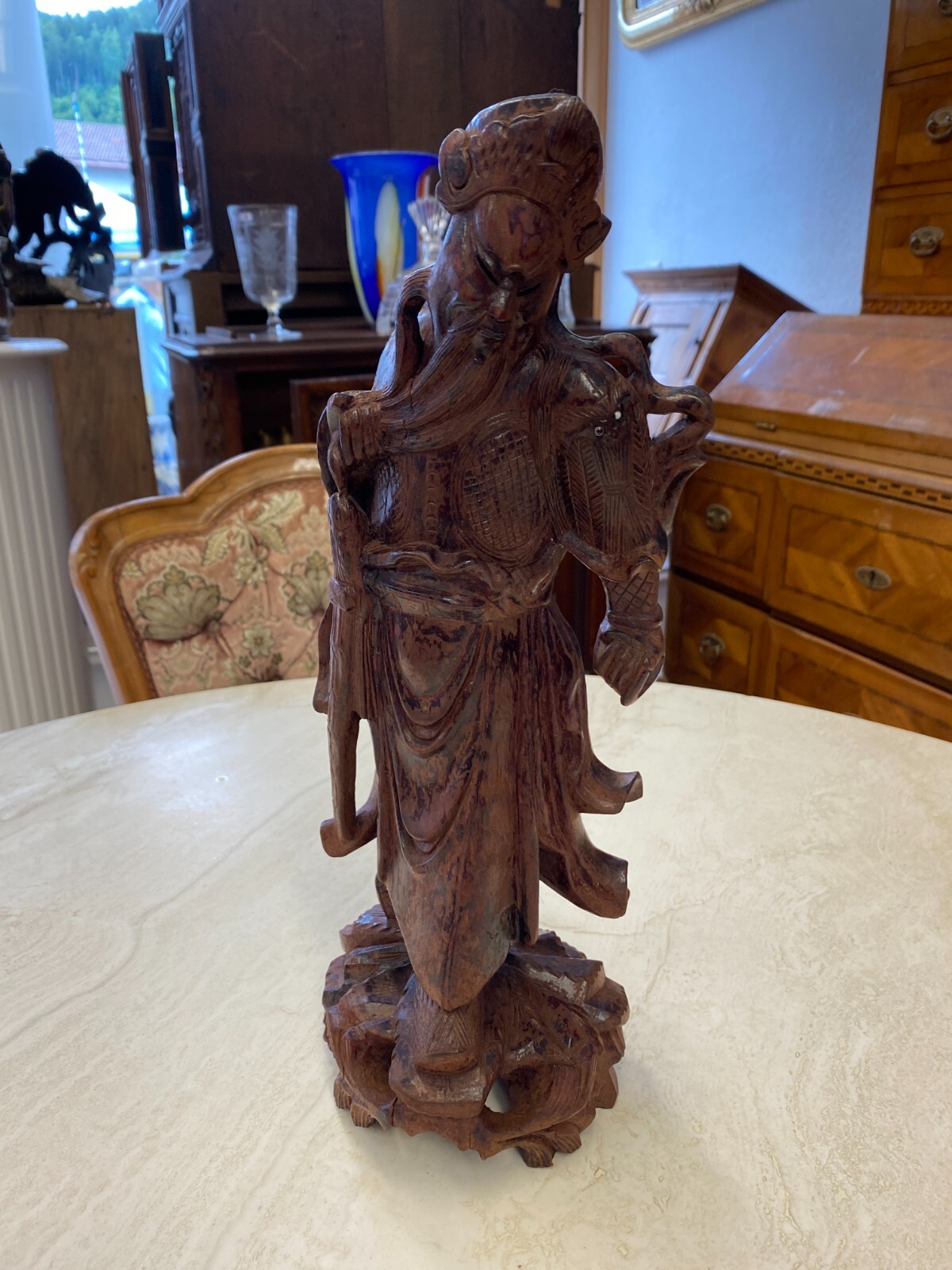 CHINA SKULPTUR AUS HOLZ GELEHRTER 36cm HOCH – Bild 4