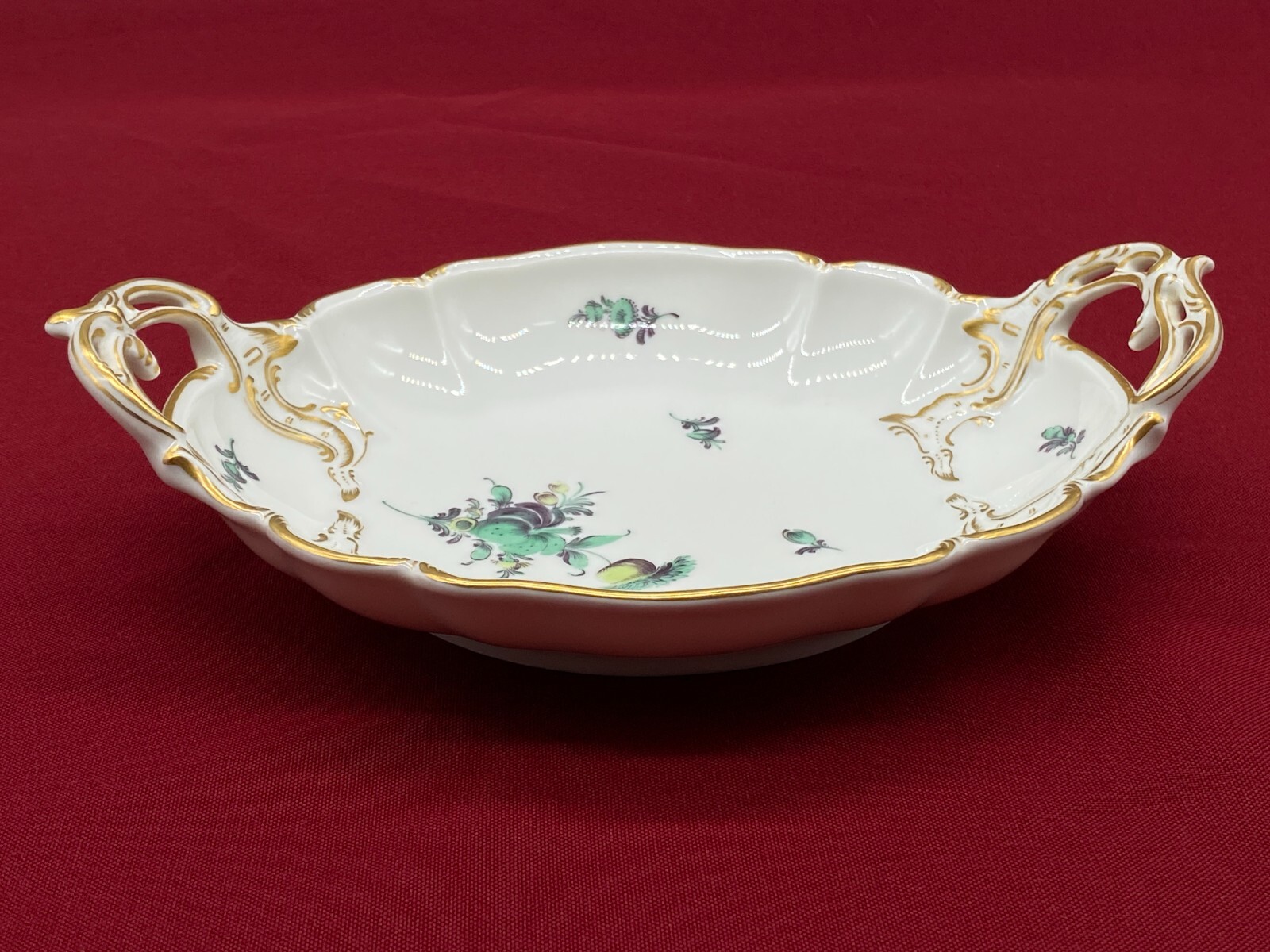 ROKOKO PORZELLAN SCHALE MIT HENKELN NYMPHENBURG TOP ZUSTAND HANDBEMALT – Bild 5