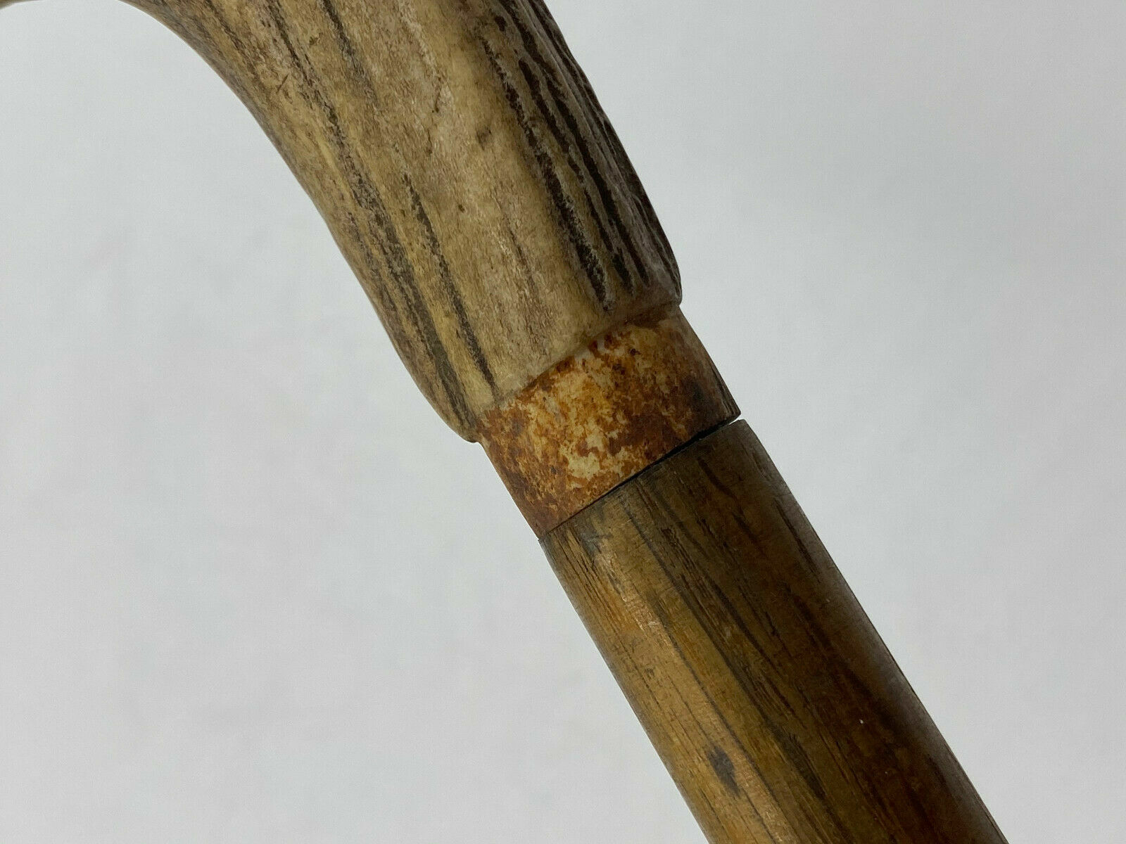 SPAZIERSTOCK BEIN HOLZ ANTIK HANDGESCHNITZTER GRIFF MIT MONOGRAMM 94cm LANG – Bild 7